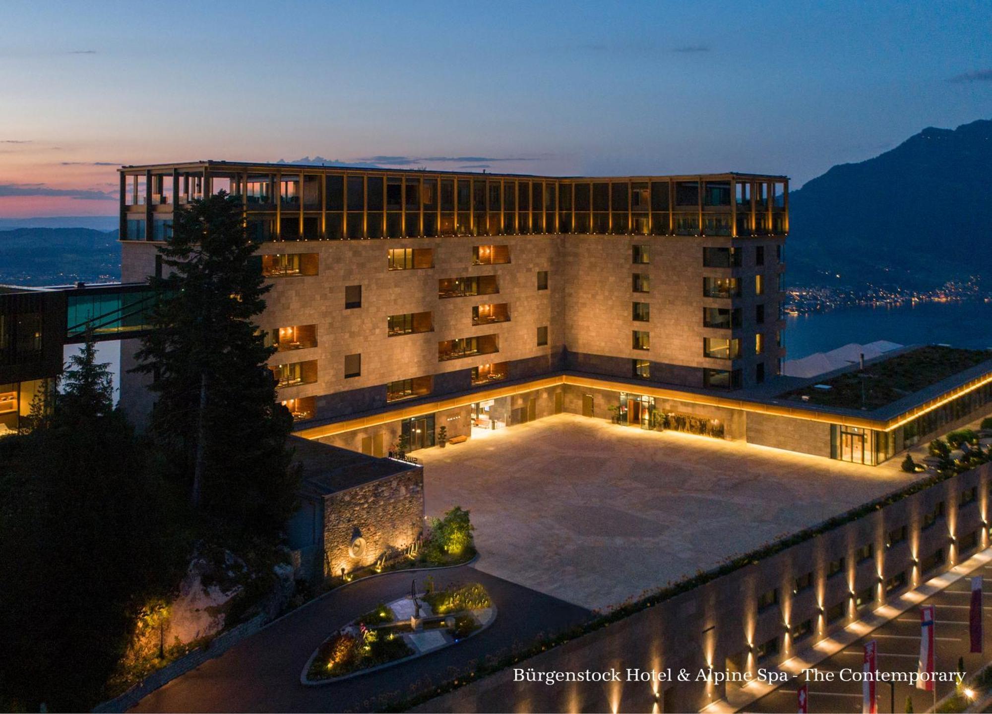 Buergenstock Hotel & Alpine Spa Esterno foto The Hotel at night